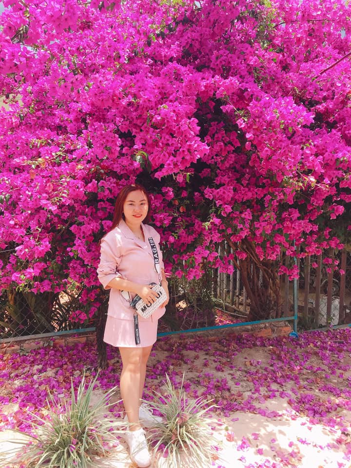 Đẹp thổn thức giàn hoa giấy sống ảo “cực phẩm” đang được giới trẻ nhiệt tình săn đón tại Đà Lạt - Ảnh 10. Đẹp thổn thức giàn hoa giấy sống ảo “cực phẩm” đang được giới trẻ nhiệt tình săn đón tại Đà Lạt - Ảnh 10.