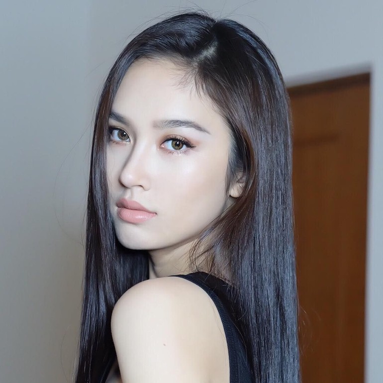 Thái Lan tụ hội dàn mỹ nhân sở hữu khung xương mặt đẹp nhất: Mình Hoa hậu chuyển giới lấn át dàn đại mỹ nhân U40! - Ảnh 12.