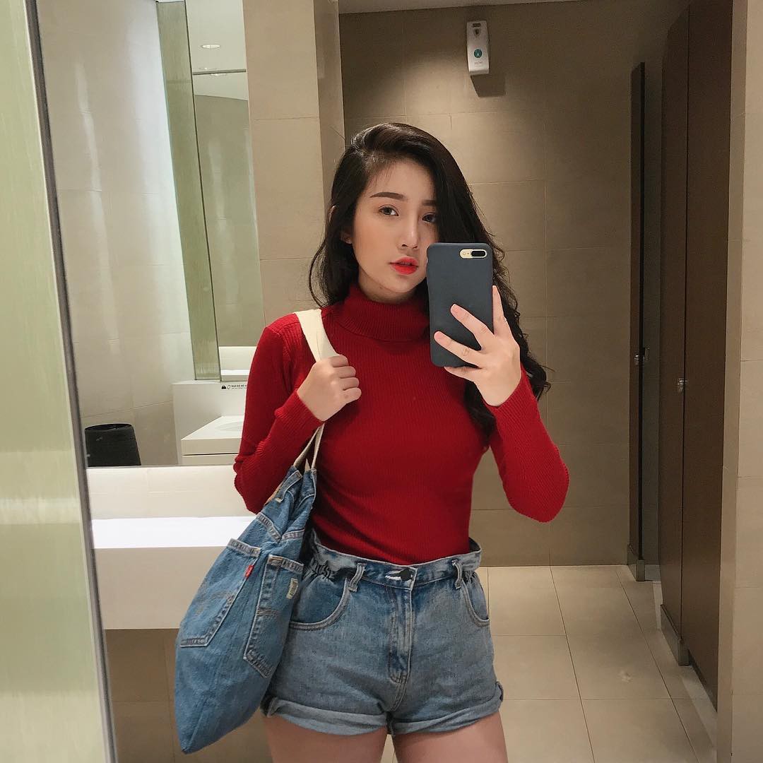 Thành viên mới của hội girl xinh Việt lên báo nước ngoài: Cười siêu đẹp, body siêu hot - Ảnh 5. Thành viên mới của hội girl xinh Việt lên báo nước ngoài: Cười siêu đẹp, body siêu hot - Ảnh 5.