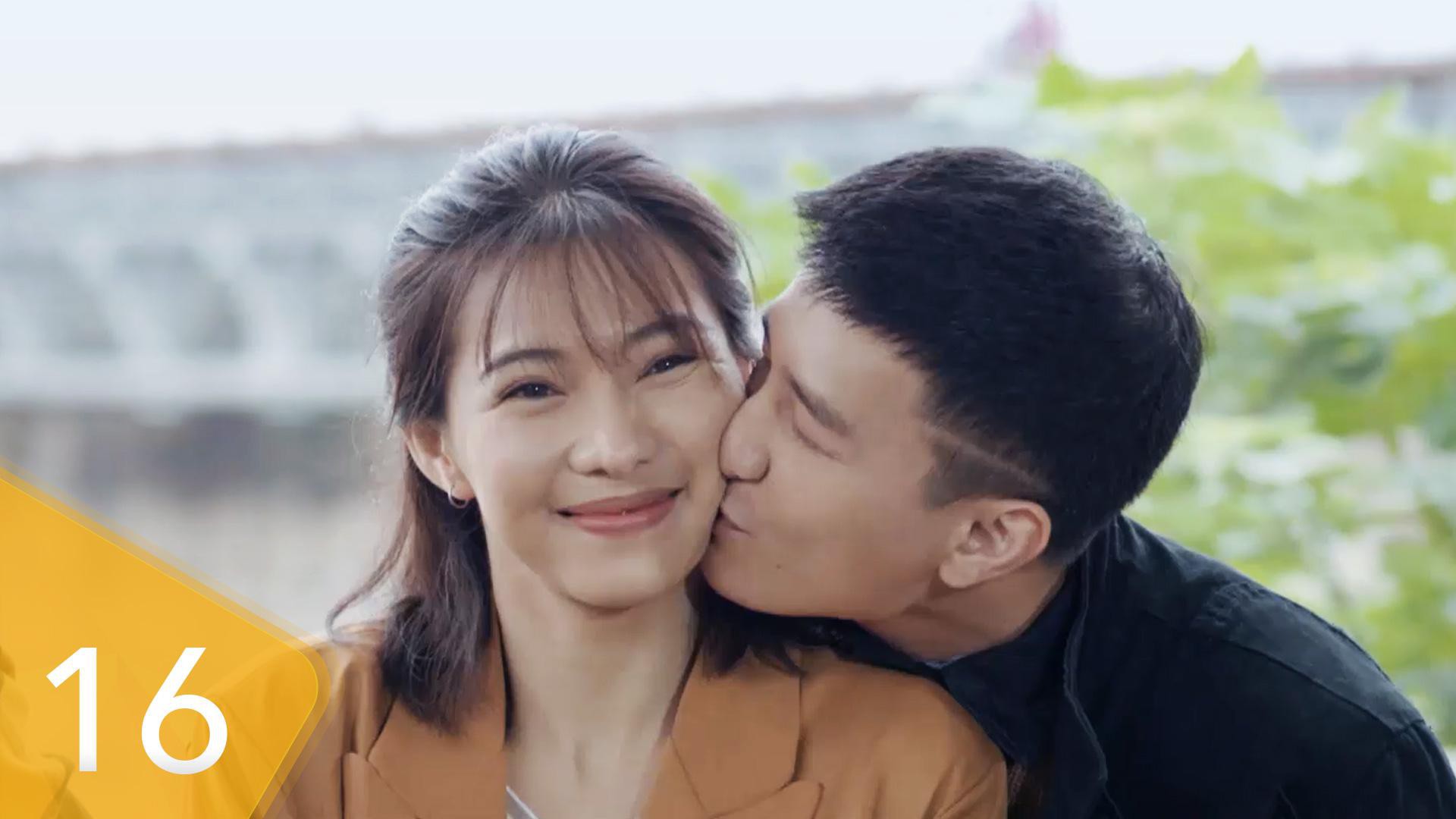 Lời sấm truyền của Xuân giáo sư trong Chạy Trốn Thanh Xuân đã ứng đến tận Về Nhà Đi Con? - Ảnh 6. Lời sấm truyền của Xuân giáo sư trong Chạy Trốn Thanh Xuân đã ứng đến tận Về Nhà Đi Con? - Ảnh 6.