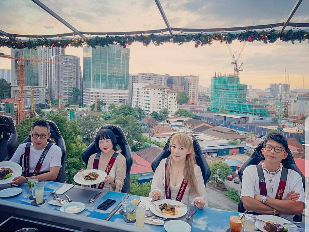 Trải nghiệm dịch vụ ăn tối giữa không trung cùng Quang Vinh: lơ lửng cách mặt đất 45m nên chắc  chắn không dành cho người sợ độ cao - Ảnh 13.