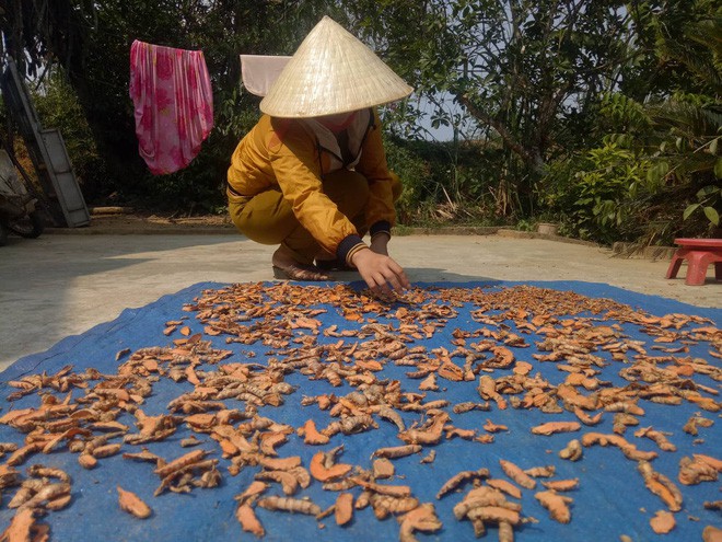 Ká»³ láº¡ ngÆ°á»i phá»¥ ná»¯ cá»© Än cÆ¡m lÃ  Ã³i ra mÃ¡u, chá» uá»ng nÆ°á»c ÄÃ¡ suá»t 7 nÄm nay - áº¢nh 2.