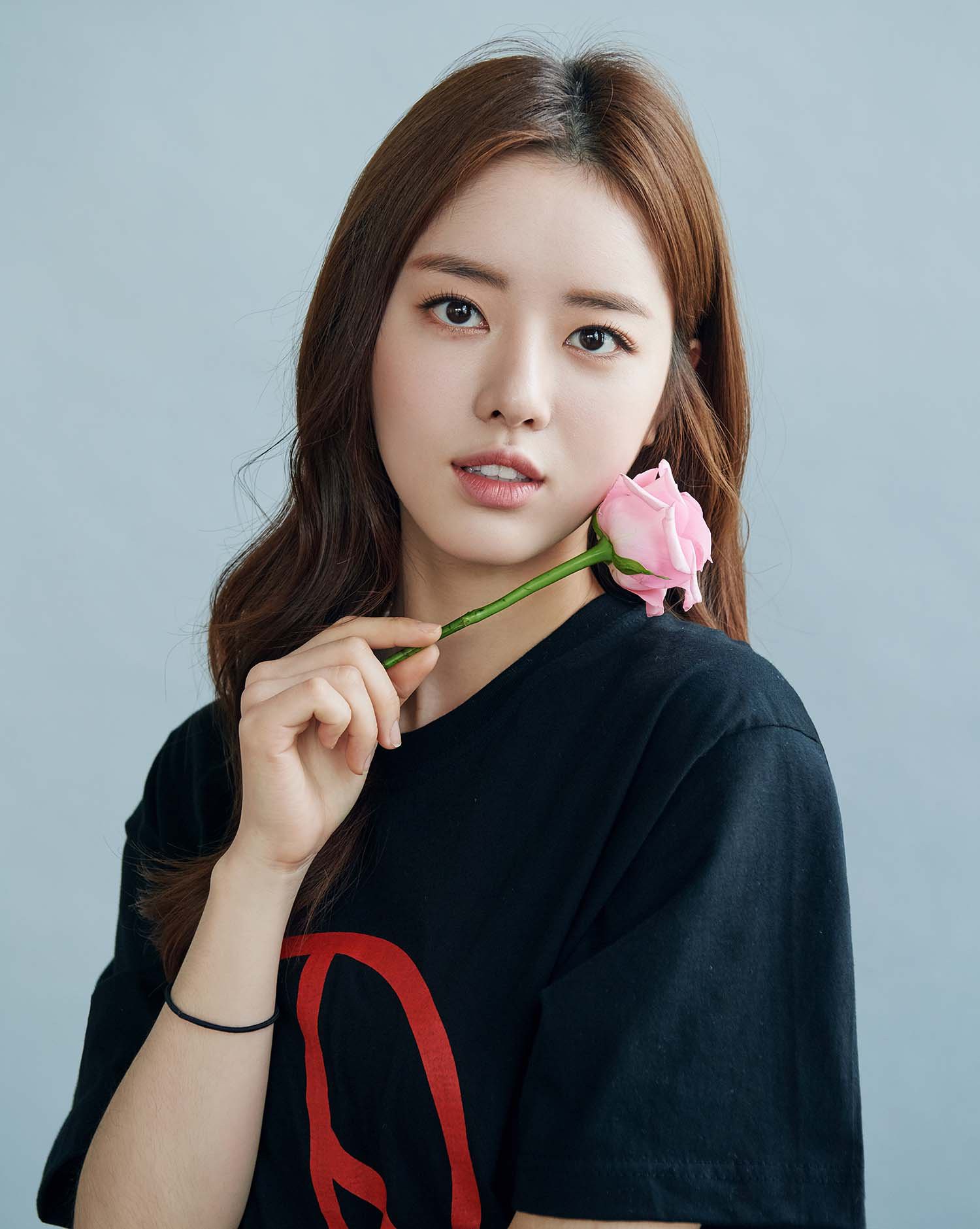 Xuất hiện th&ecirc;m kiều nữ v&agrave;ng của l&agrave;ng h&agrave;nh hung, đ&aacute;ng ch&uacute; &yacute; nhất l&agrave; từng đ&oacute;ng hai phim H&agrave;n cực hot! - Ảnh 7.