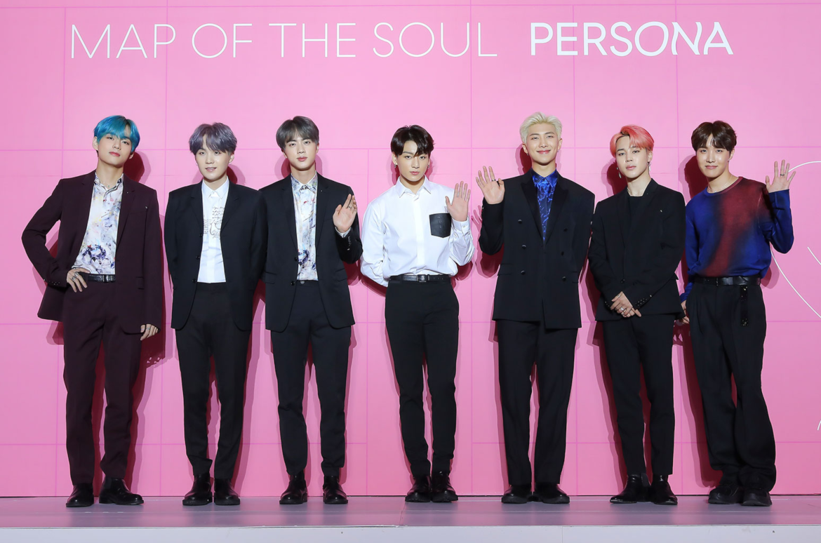 Vượt Twenty One Pilots, BTS là nhóm nhạc đầu tiên trên thế giới lập thành tích này trên BXH Billboard! - Ảnh 2. Vượt Twenty One Pilots, BTS là nhóm nhạc đầu tiên trên thế giới lập thành tích này trên BXH Billboard! - Ảnh 2.