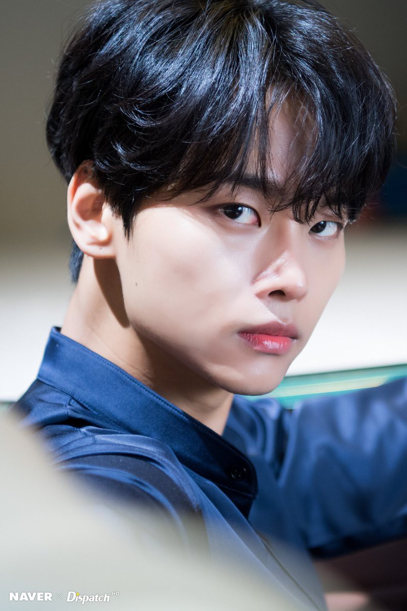Boygroup nổi tiếng với concept độc đối diện “lời nguyền 7 năm”: 1 thành viên rời công ty, tương lai sẽ ra sao? - Ảnh 3. Boygroup nổi tiếng với concept độc đối diện “lời nguyền 7 năm”: 1 thành viên rời công ty, tương lai sẽ ra sao? - Ảnh 3.
