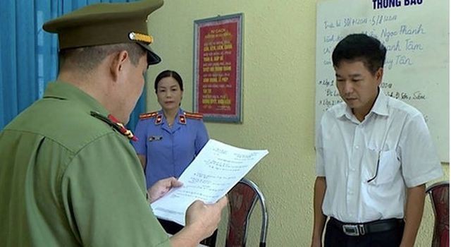 Gian lận thi cử ở Sơn La: Xác định mức độ can dự của từng bị can trong đường dây gian lận thi cử - Ảnh 1.