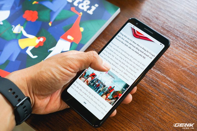 Trên tay Google Pixel 3a tại Việt Nam: không đẹp, 1 camera nhưng hoàn toàn có thể khiến nhiều ông lớn nghìn đô tâm phục, khẩu phục - Ảnh 38.