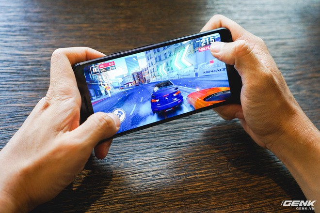 Trên tay Google Pixel 3a tại Việt Nam: không đẹp, 1 camera nhưng hoàn toàn có thể khiến nhiều ông lớn nghìn đô tâm phục, khẩu phục - Ảnh 48.