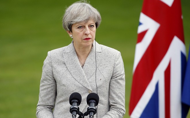 Khoảnh khắc xúc động khi người đàn bà thép Theresa May rơi nước mắt trong giây phút tuyên bố từ chức và 3 năm thăng trầm của nữ Thủ tướng Anh - Ảnh 6.