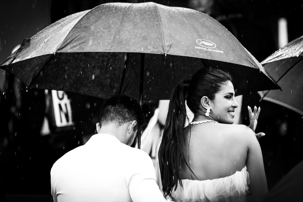 Top khoảnh khắc đắt giá nhất Cannes 2019: Dàn mỹ nhân 9X bất ngờ chiếm đa số, Selena và cặp đôi Brooklyn ấn tượng mạnh - Ảnh 6. Top khoảnh khắc đắt giá nhất Cannes 2019: Dàn mỹ nhân 9X bất ngờ chiếm đa số, Selena và cặp đôi Brooklyn ấn tượng mạnh - Ảnh 6.