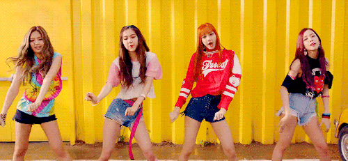 Vượt mặt chưa l&acirc;u, BlackPink lại tiếp tục nới rộng khoảng c&aacute;ch với BTS, trở th&agrave;nh nh&oacute;m nhạc Kpop đầu ti&ecirc;n l&agrave;m được điều n&agrave;y - Ảnh 2.