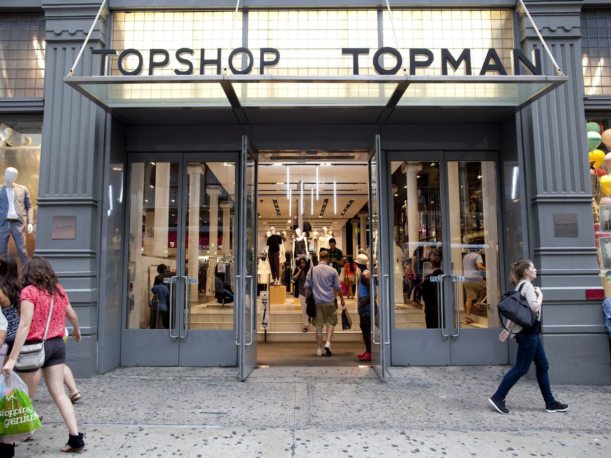 Topshop đệ đơn phá sản tại Mỹ, đóng cửa toàn bộ cửa hàng - Ảnh 1. Topshop đệ đơn phá sản tại Mỹ, đóng cửa toàn bộ cửa hàng - Ảnh 1.