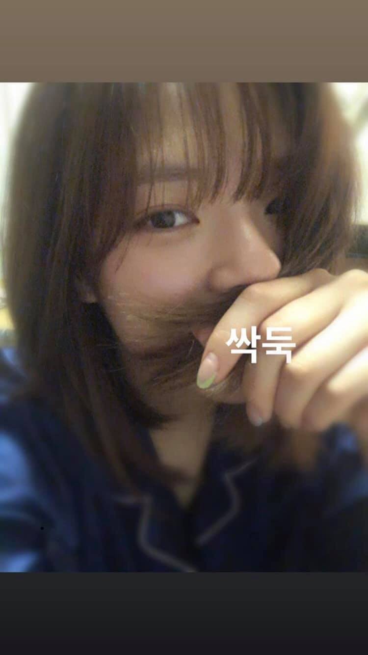 Jeong Yeon cắt lại tóc ngắn sau khi bị netizen Hàn la ó suốt thời gian dài - Ảnh 2. Jeong Yeon cắt lại tóc ngắn sau khi bị netizen Hàn la ó suốt thời gian dài - Ảnh 2.