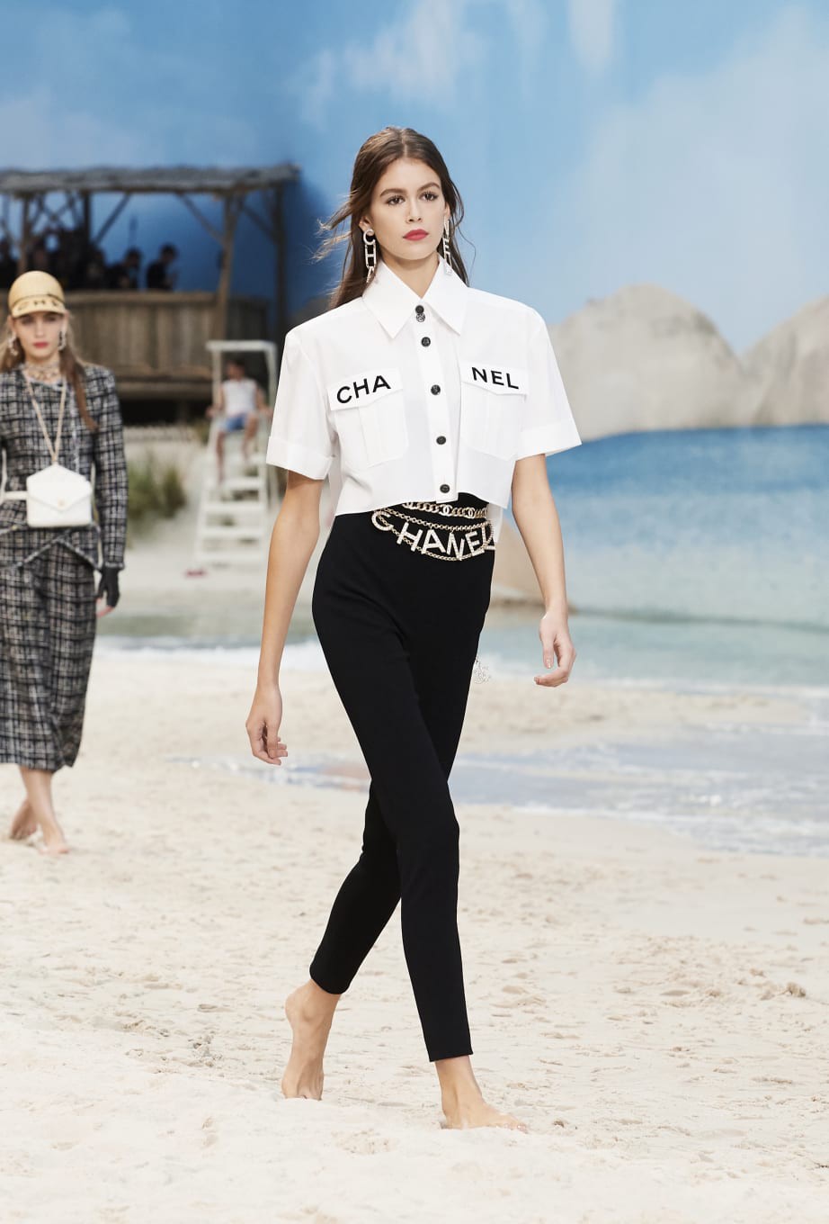 PhÆ°á»£ng Chanel: lÃ  tÃ¬nh nhÃ¢n hay tÃ¬nh Äá»ch cá»§a Chanel vÃ  vÃ´ vÃ n cÃ¡c thá» loáº¡i hÃ ng hiá»u khÃ¡c? - áº¢nh 13.