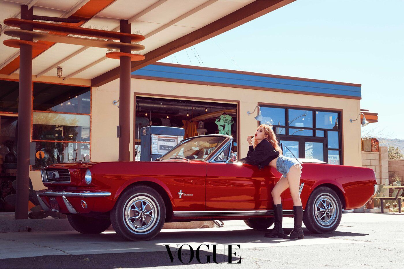 Gây sốc vì mặc như sắp tụt và khoe vòng 3, Hyuna lại sexy đúng đẳng cấp nữ hoàng gợi cảm ở khoảnh khắc kín đáo nhất - Ảnh 11. Gây sốc vì mặc như sắp tụt và khoe vòng 3, Hyuna lại sexy đúng đẳng cấp nữ hoàng gợi cảm ở khoảnh khắc kín đáo nhất - Ảnh 11.