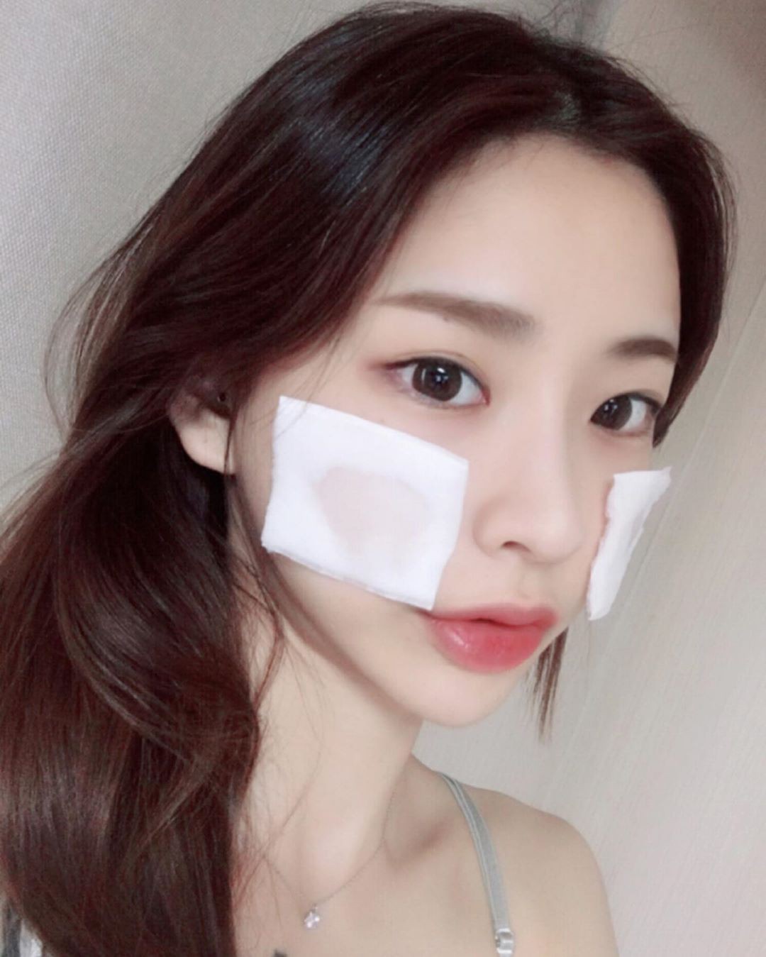 Tuyệt đỉnh bí kíp  skincare mùa hè: Thoa thứ 