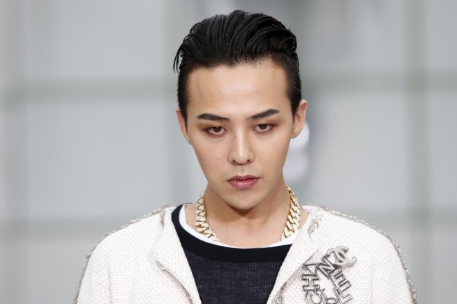 Fan Kpop tá hoả khi truyền hình Việt Nam sáng tạo idol mới... giống hệt G-Dragon - Ảnh 5.