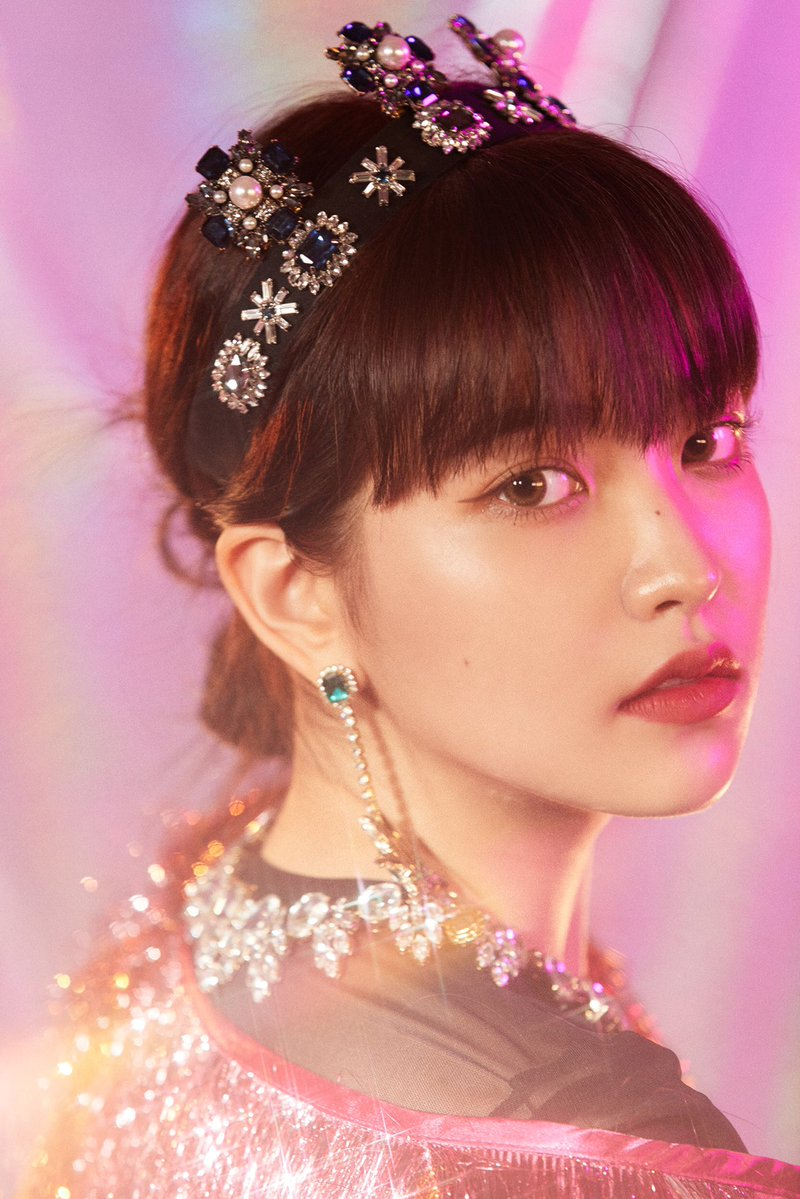 Em út Red Velvet tự bóc mẽ nhan sắc ngoài đời một trời một vực: Tin không nổi đây là idol của girlgroup hàng đầu - Ảnh 7. Em út Red Velvet tự bóc mẽ nhan sắc ngoài đời một trời một vực: Tin không nổi đây là idol của girlgroup hàng đầu - Ảnh 7.