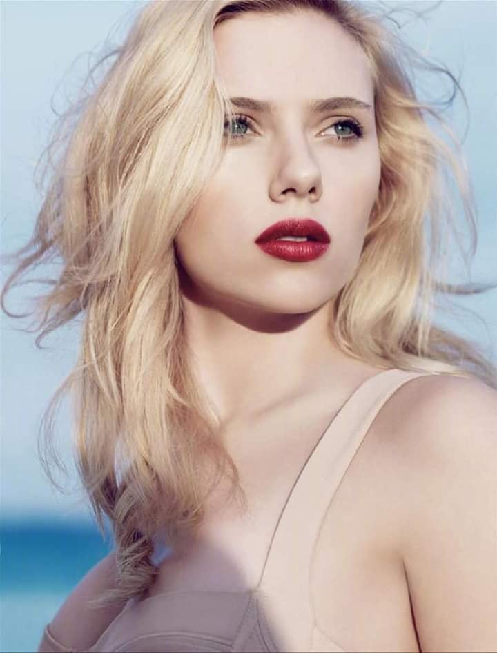 Nhìn loạt ảnh này mới thấy, Black Widow Scarlett Johansson đẹp đến nín thở vậy mà bị phim dìm hàng đi phân nửa - Ảnh 11.