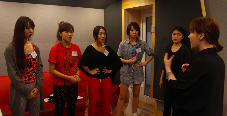 Muốn trở thành một thực tập sinh Kpop, bạn cần phải chuẩn bị tinh thần đối diện với những cửa ải đầy gian truân này - Ảnh 9. Muốn trở thành một thực tập sinh Kpop, bạn cần phải chuẩn bị tinh thần đối diện với những cửa ải đầy gian truân này - Ảnh 9.