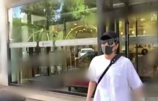 Dạ Hoa Triệu Hựu Đ&igrave;nh thức trắng 6 đ&ecirc;m chăm vợ mới sinh, c&ugrave;ng Ph&ugrave;ng Thiệu Phong gia nhập hội cuồng vợ con - Ảnh 2.