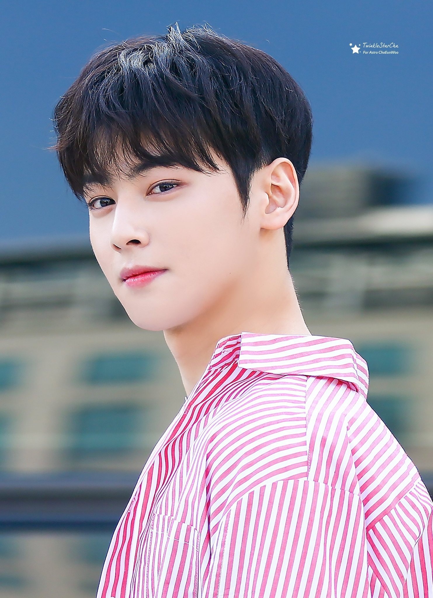 Người trong ngành hé lộ tính cách thật ngoài đời của loạt idol Kpop: BTS, TWICE cũng không gây bất ngờ bằng số 6! - Ảnh 9. Người trong ngành hé lộ tính cách thật ngoài đời của loạt idol Kpop: BTS, TWICE cũng không gây bất ngờ bằng số 6! - Ảnh 9.