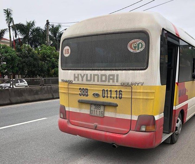 Thông tin mới vụ tài xế xe buýt đánh nữ hành khách chảy máu mũi vì chụp ảnh xe đánh võng - Ảnh 2.