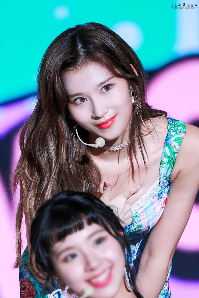 Người trong ngành hé lộ tính cách thật ngoài đời của loạt idol Kpop: BTS, TWICE cũng không gây bất ngờ bằng số 6! - Ảnh 6. Người trong ngành hé lộ tính cách thật ngoài đời của loạt idol Kpop: BTS, TWICE cũng không gây bất ngờ bằng số 6! - Ảnh 6.