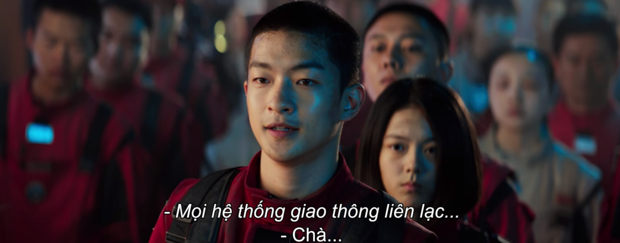 Lưu Lạc Địa Cầu:  Bom tấn ăn kh&aacute;ch nhất thế giới 2019 chỉ sau MARVEL, 10 điểm kỹ xảo 5 điểm nội dung - Ảnh 14.