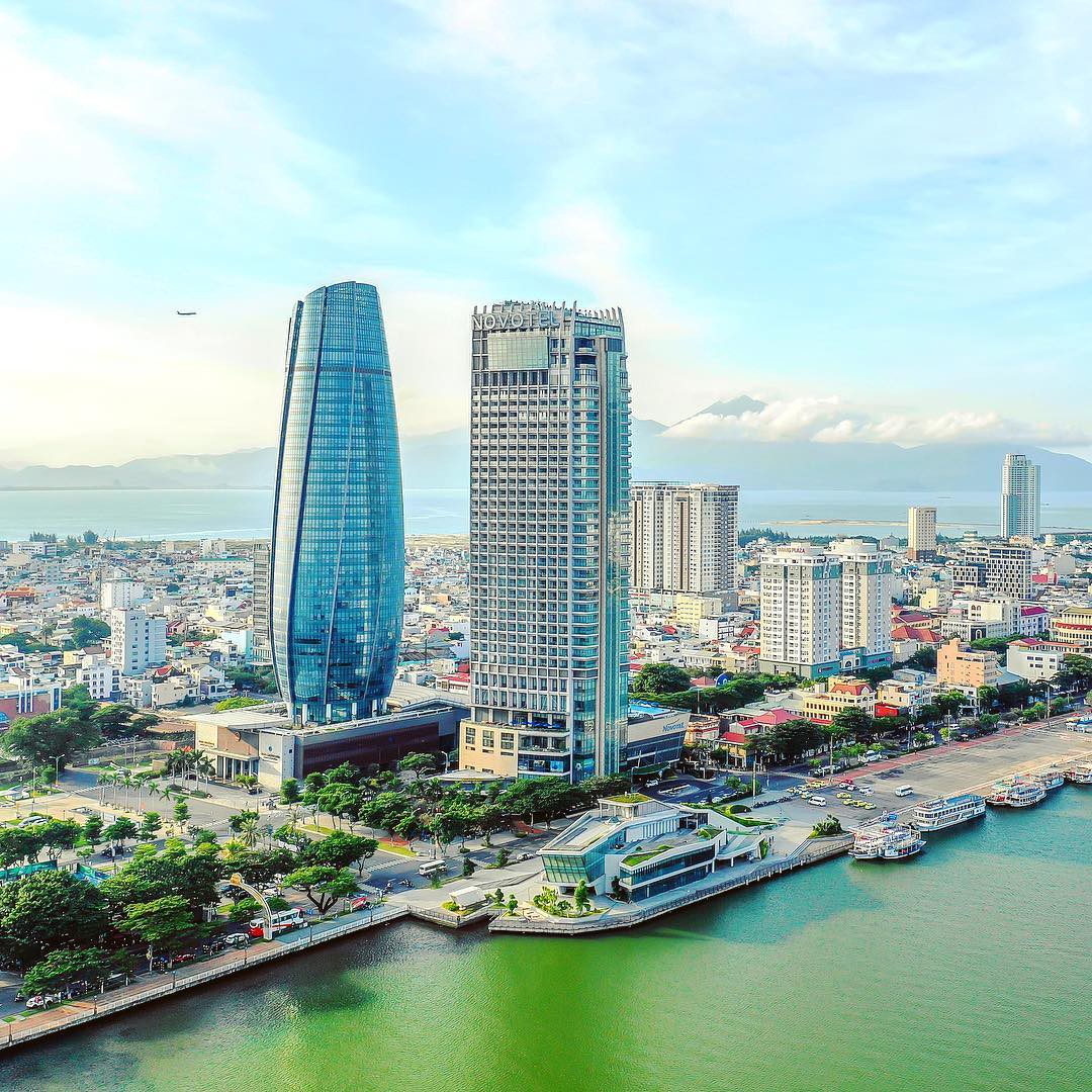 Chỉ với 2 tọa độ cực phẩm này, Đà Nẵng đích thị là “Singapore thu nhỏ” giữa lòng Việt Nam chứ đâu! - Ảnh 1. Chỉ với 2 tọa độ cực phẩm này, Đà Nẵng đích thị là “Singapore thu nhỏ” giữa lòng Việt Nam chứ đâu! - Ảnh 1.