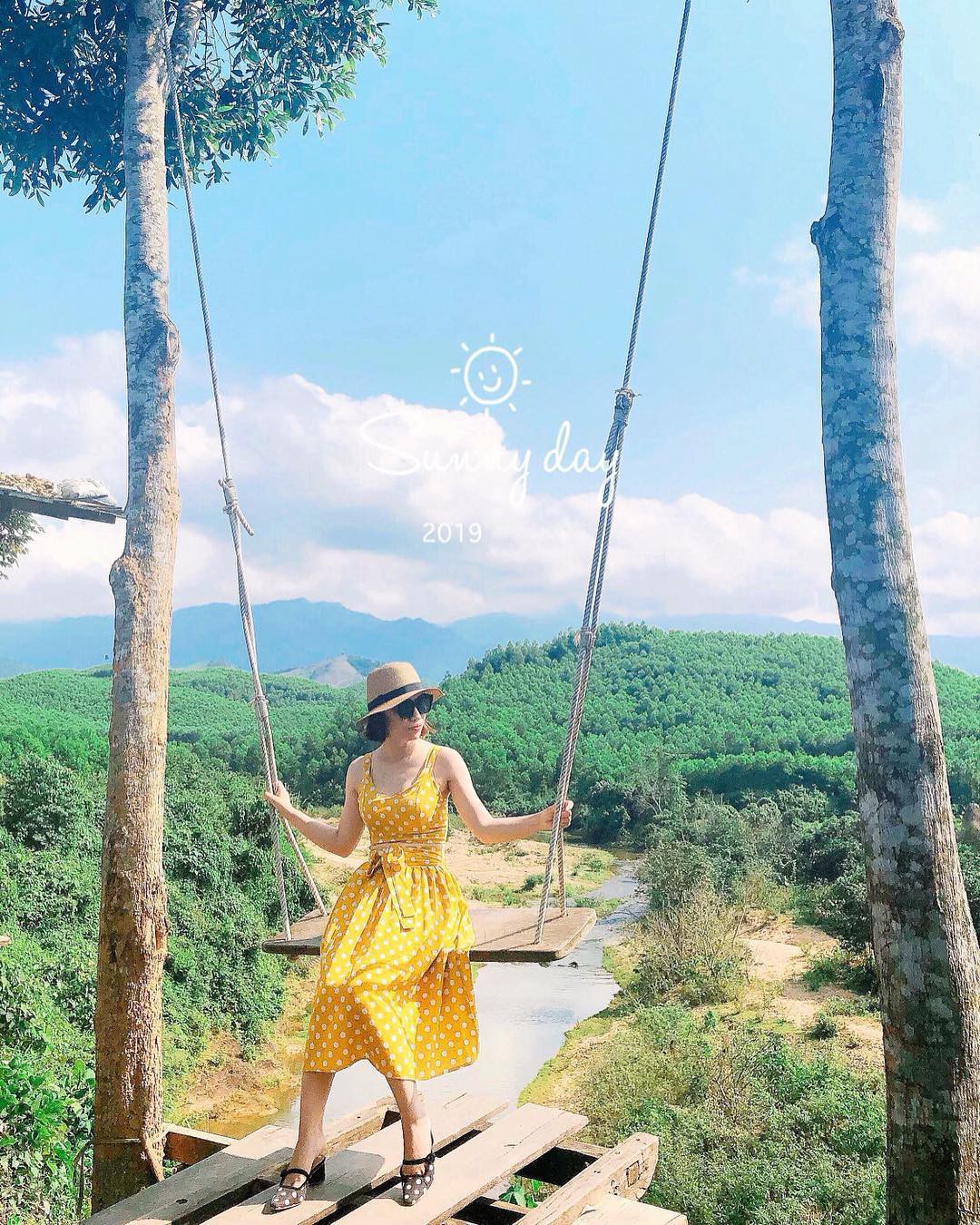 Cần gì đến Bali, tại Việt Nam cũng có xích đu gỗ view trọn thung lũng tha hồ cho bạn “thót tim” bay lượn! - Ảnh 5. Cần gì đến Bali, tại Việt Nam cũng có xích đu gỗ view trọn thung lũng tha hồ cho bạn “thót tim” bay lượn! - Ảnh 5.