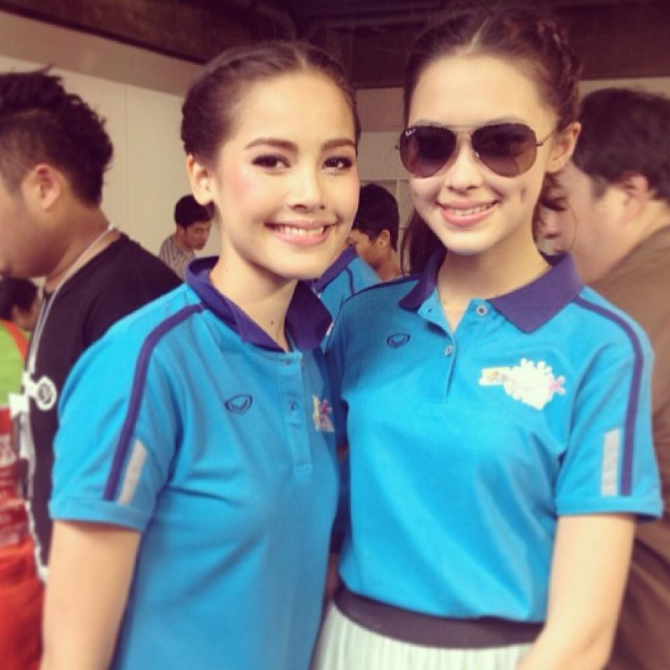 6 cặp sao Thái chẳng phải ruột thịt nhưng giống nhau đến ngỡ ngàng: Sốc nhất là cặp của Mai Davika! - Ảnh 15.