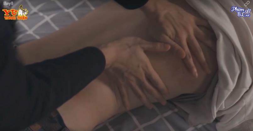 Dịu d&agrave;ng từ &aacute;nh mắt đến cử chỉ, trai đẹp HIStory 3 nửa đ&ecirc;m đ&egrave; nhau ra xức dầu - Ảnh 4.