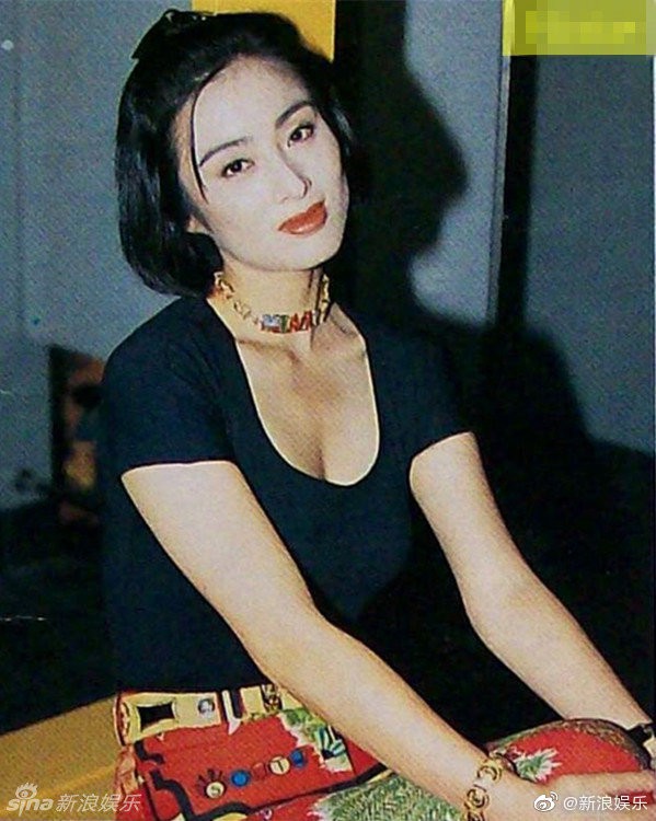 Không phải Trương Bá Chi, đây mới là mỹ nhân đẹp nhất trong phim Châu Tinh Trì - Ảnh 6. Không phải Trương Bá Chi, đây mới là mỹ nhân đẹp nhất trong phim Châu Tinh Trì - Ảnh 6.
