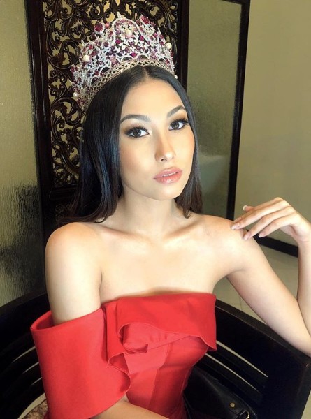 Đối thủ Hoàng Thùy tại Miss Universe 2019: Từ cơ bụng 6 múi đến thành tích cực khủng đủ sức nuốt chửng bất cứ người đẹp nào! - Ảnh 19.