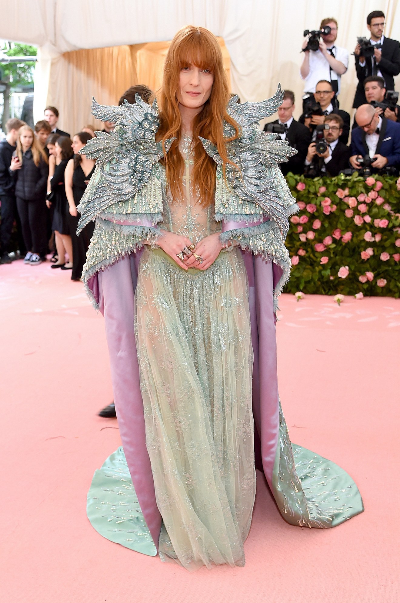 Met Gala 2019 (P2): Kylie và Kendall nổi nhất hội, Kim diện váy chảy nước ảo diệu nhưng bó nghẹt thở - Ảnh 12. Met Gala 2019 (P2): Kylie và Kendall nổi nhất hội, Kim diện váy chảy nước ảo diệu nhưng bó nghẹt thở - Ảnh 12.