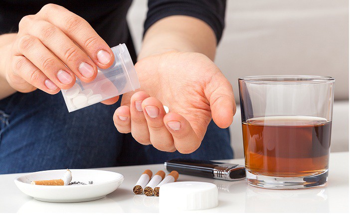 Trí nhớ ngày càng suy giảm thậm chí dẫn đến teo não là do bạn chưa bỏ được những thói xấu sau, đặc biệt là điều số 3 - Ảnh 1. Trí nhớ ngày càng suy giảm thậm chí dẫn đến teo não là do bạn chưa bỏ được những thói xấu sau, đặc biệt là điều số 3 - Ảnh 1.