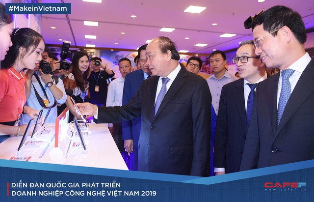 Lãnh đạo Chính phủ và nhiều doanh nghiệp lớn quy tụ tìm sáng kiến phát triển doanh nghiệp công nghệ Việt  - Ảnh 16.