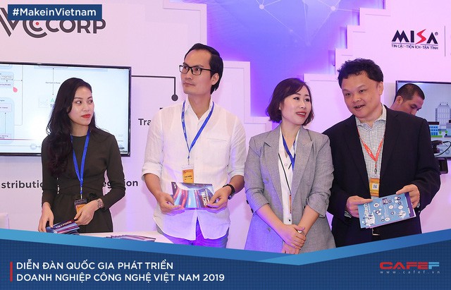 Lãnh đạo Chính phủ và nhiều doanh nghiệp lớn quy tụ tìm sáng kiến phát triển doanh nghiệp công nghệ Việt  - Ảnh 18.