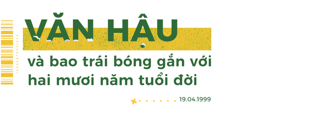 Đôi giày cũ của Bá Thông, hành trình thay bóng của Văn Hậu và những đổi đời sân cỏ chưa từng được kể - Ảnh 2.