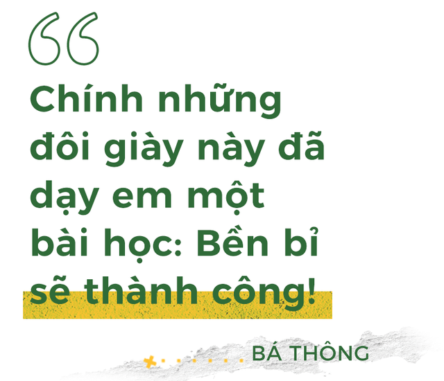 Đôi giày cũ của Bá Thông, hành trình thay bóng của Văn Hậu và những đổi đời sân cỏ chưa từng được kể - Ảnh 10.