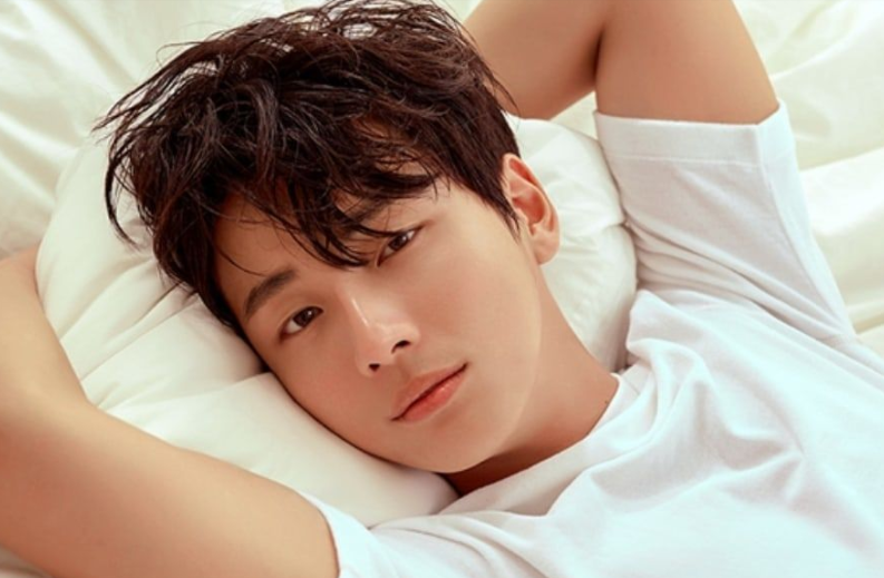 6 chàng trai vàng trong làng hôn giỏi xứ Hàn: Ji Chang Wook cũng phải chào thua màn đưa môi bạo liệt cuối cùng - Ảnh 11. 6 chàng trai vàng trong làng hôn giỏi xứ Hàn: Ji Chang Wook cũng phải chào thua màn đưa môi bạo liệt cuối cùng - Ảnh 11.