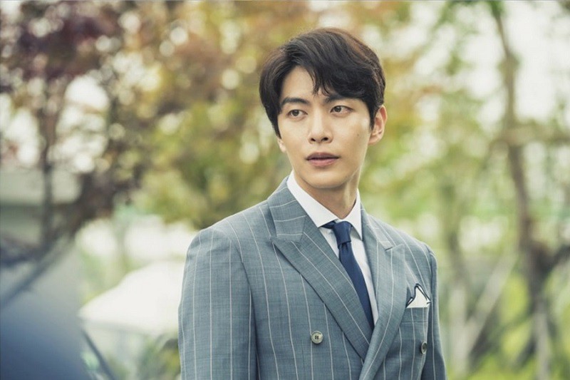 6 chàng trai vàng trong làng hôn giỏi xứ Hàn: Ji Chang Wook cũng phải chào thua màn đưa môi bạo liệt cuối cùng - Ảnh 15. 6 chàng trai vàng trong làng hôn giỏi xứ Hàn: Ji Chang Wook cũng phải chào thua màn đưa môi bạo liệt cuối cùng - Ảnh 15.