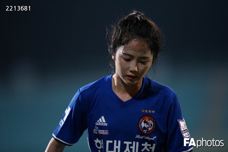 Chiêm ngưỡng dàn mĩ nhân tại World Cup bóng đá nữ 2019: Có thần tiên người Hàn Quốc và cả VĐV quyến rũ nhất thế giới - Ảnh 1. Chiêm ngưỡng dàn mĩ nhân tại World Cup bóng đá nữ 2019: Có thần tiên người Hàn Quốc và cả VĐV quyến rũ nhất thế giới - Ảnh 1.