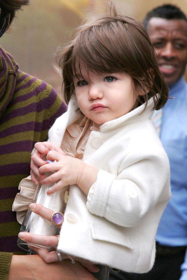 Hành trình nhan sắc 2 công chúa nhà sao hot nhất Hollywood: Harper Beckham xinh ra, Suri Cruise ngày càng bị dìm - Ảnh 17. Hành trình nhan sắc 2 công chúa nhà sao hot nhất Hollywood: Harper Beckham xinh ra, Suri Cruise ngày càng bị dìm - Ảnh 17.