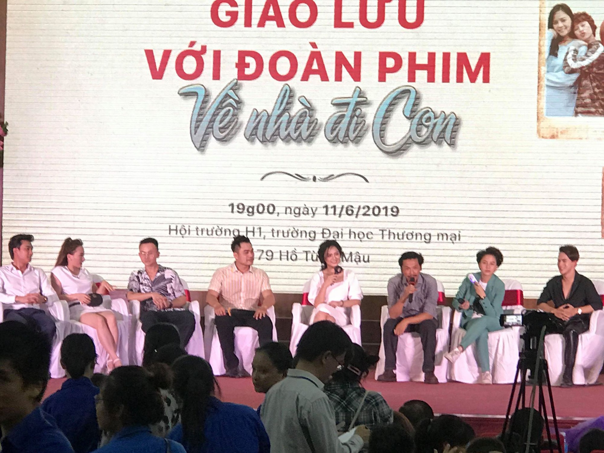 Ekip Về Nhà Đi Con giao lưu náo loạn cả hội trường: Sâu răng vì Bảo chăm sóc crush Ánh Dương cực mạnh! - Ảnh 10. Ekip Về Nhà Đi Con giao lưu náo loạn cả hội trường: Sâu răng vì Bảo chăm sóc crush Ánh Dương cực mạnh! - Ảnh 10.