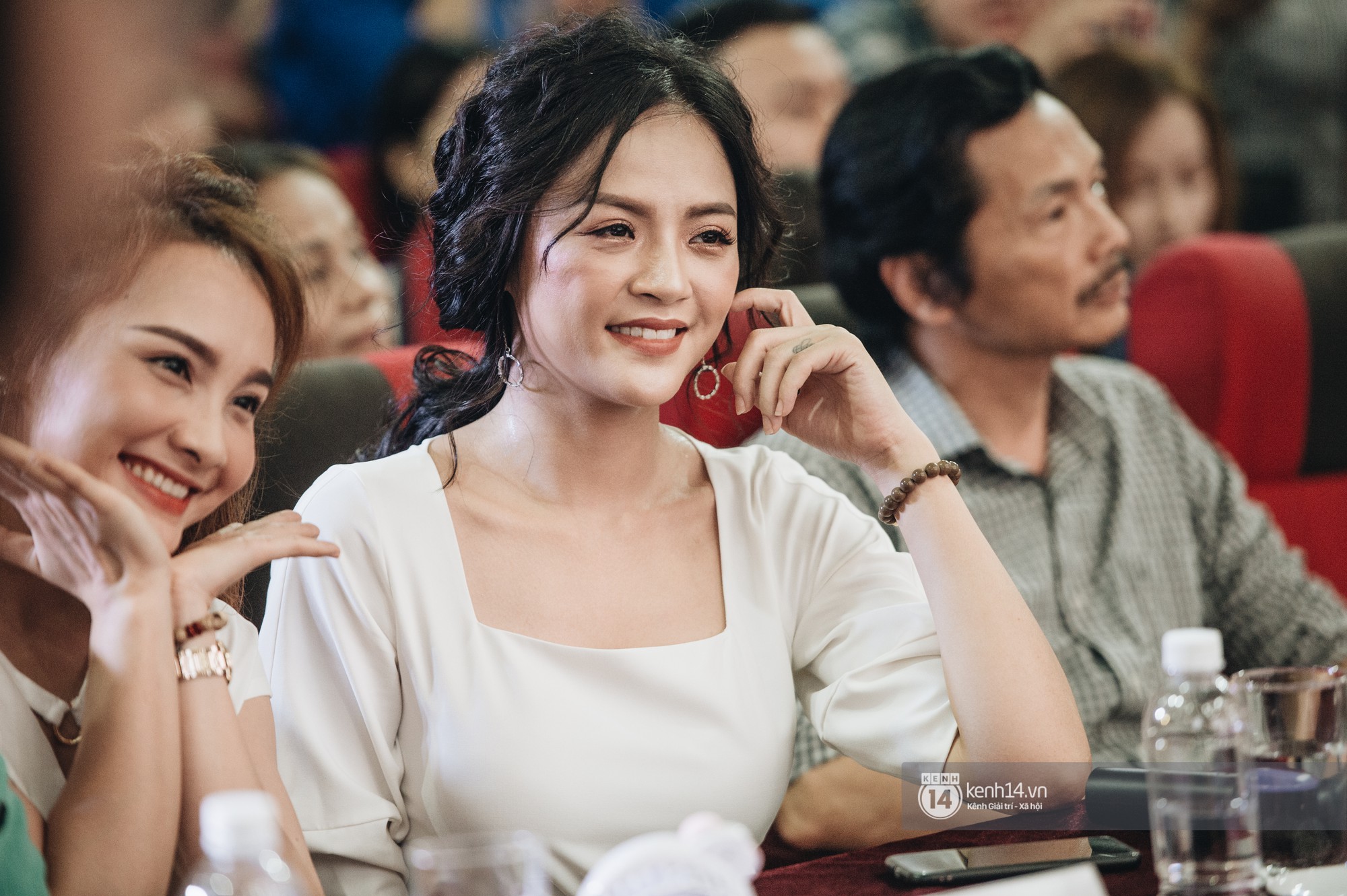 Ekip Về Nhà Đi Con giao lưu náo loạn cả hội trường: Sâu răng vì Bảo chăm sóc crush Ánh Dương cực mạnh! - Ảnh 4. Ekip Về Nhà Đi Con giao lưu náo loạn cả hội trường: Sâu răng vì Bảo chăm sóc crush Ánh Dương cực mạnh! - Ảnh 4.