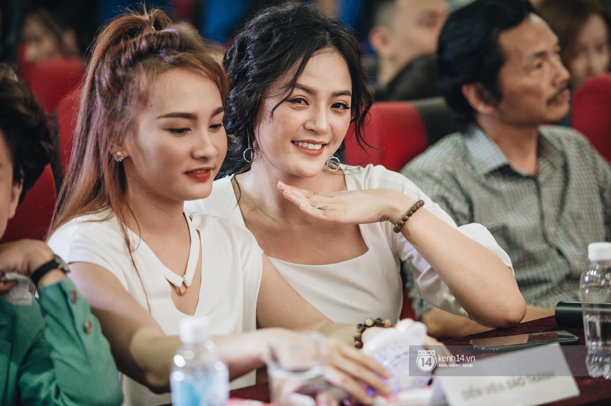 Ekip Về Nhà Đi Con giao lưu náo loạn cả hội trường: Sâu răng vì Bảo chăm sóc crush Ánh Dương cực mạnh! - Ảnh 3. Ekip Về Nhà Đi Con giao lưu náo loạn cả hội trường: Sâu răng vì Bảo chăm sóc crush Ánh Dương cực mạnh! - Ảnh 3.