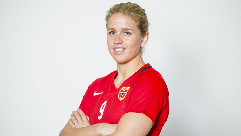 Chiêm ngưỡng dàn mĩ nhân tại World Cup bóng đá nữ 2019: Có thần tiên người Hàn Quốc và cả VĐV quyến rũ nhất thế giới - Ảnh 8. Chiêm ngưỡng dàn mĩ nhân tại World Cup bóng đá nữ 2019: Có thần tiên người Hàn Quốc và cả VĐV quyến rũ nhất thế giới - Ảnh 8.