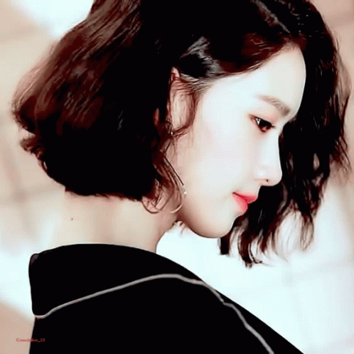 Nhan sắc gây tranh cãi của Yoona: Đầy khuyết điểm nhưng vẫn gây sốt vì vẻ đẹp không thể khắc họa hết qua ảnh tĩnh - Ảnh 6.